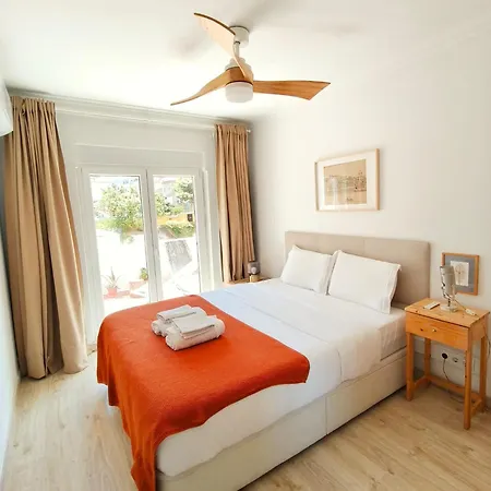 Апартаменты 5 Min Ferry To Lisbon - Balcony - 2br *