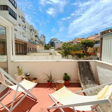 Апартаменты 5 Min Ferry To Lisbon - Balcony - 2br