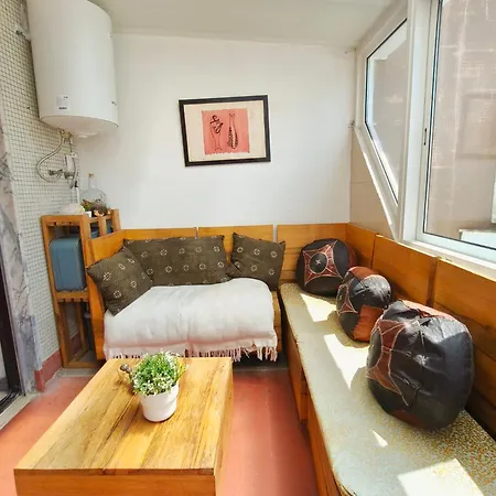 5 Min Ferry To Lisbon - Balcony - 2br Апартаменты Алмада